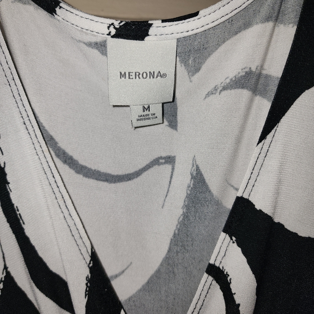 Merona - Picture 2 of 3